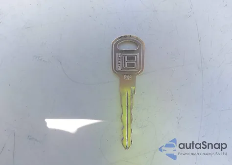 1997 Chevrolet C1500 Fleetside from USA, damaged, VIN 2GCEC19R6V1164725